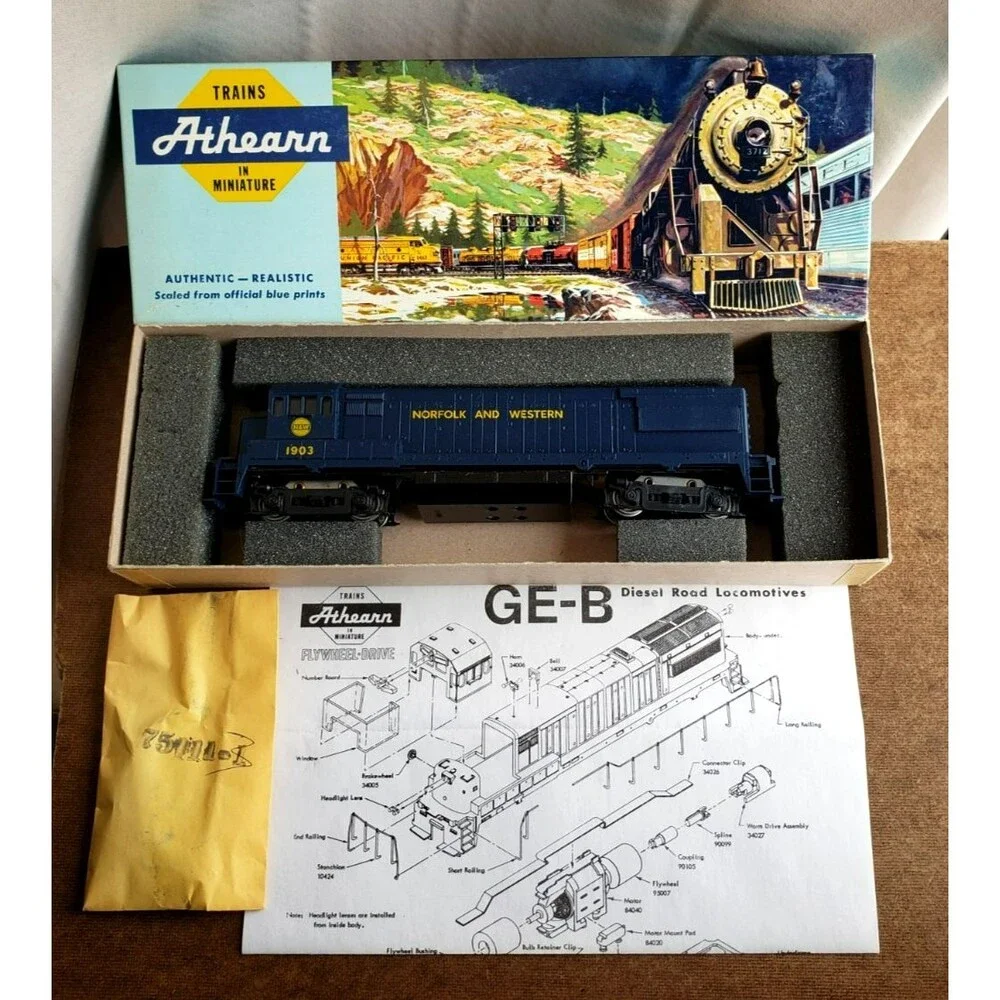 Vintage ATHEARN HO Scale GE U28B Diesel LOCOMOTIVE Norfolk & Western #1903 Blue